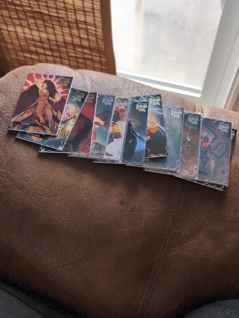 🍁11 Card- Fleer Ultra Midnight Sons Base Pack